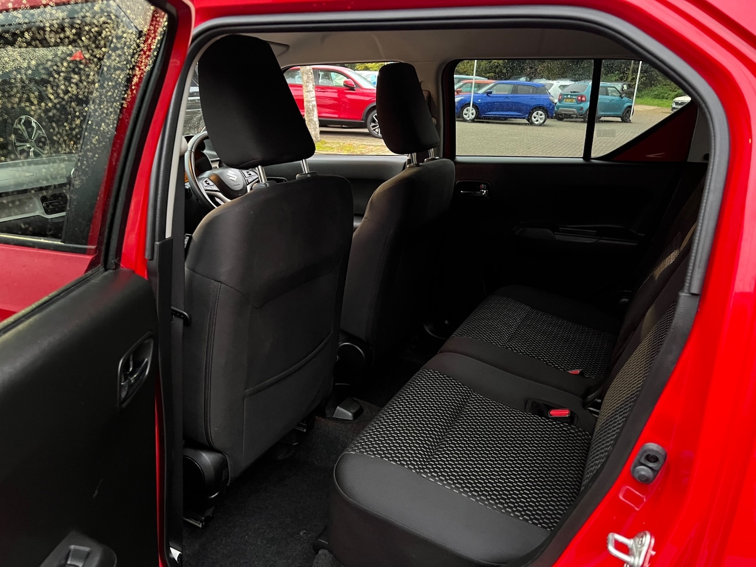 Used Suzuki Ignis 2020 for sale - 76650120: Photo 10