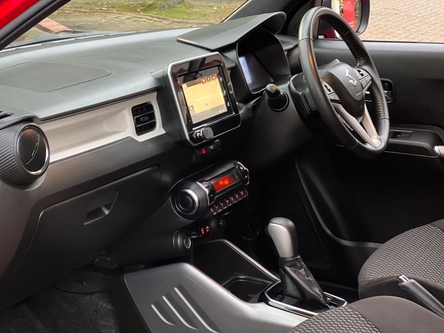 Used Suzuki Ignis 2020 for sale - 76650120: Photo 11