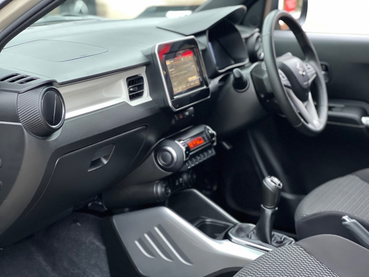 Used Suzuki Ignis 2023 for sale - 77706330: Photo 11