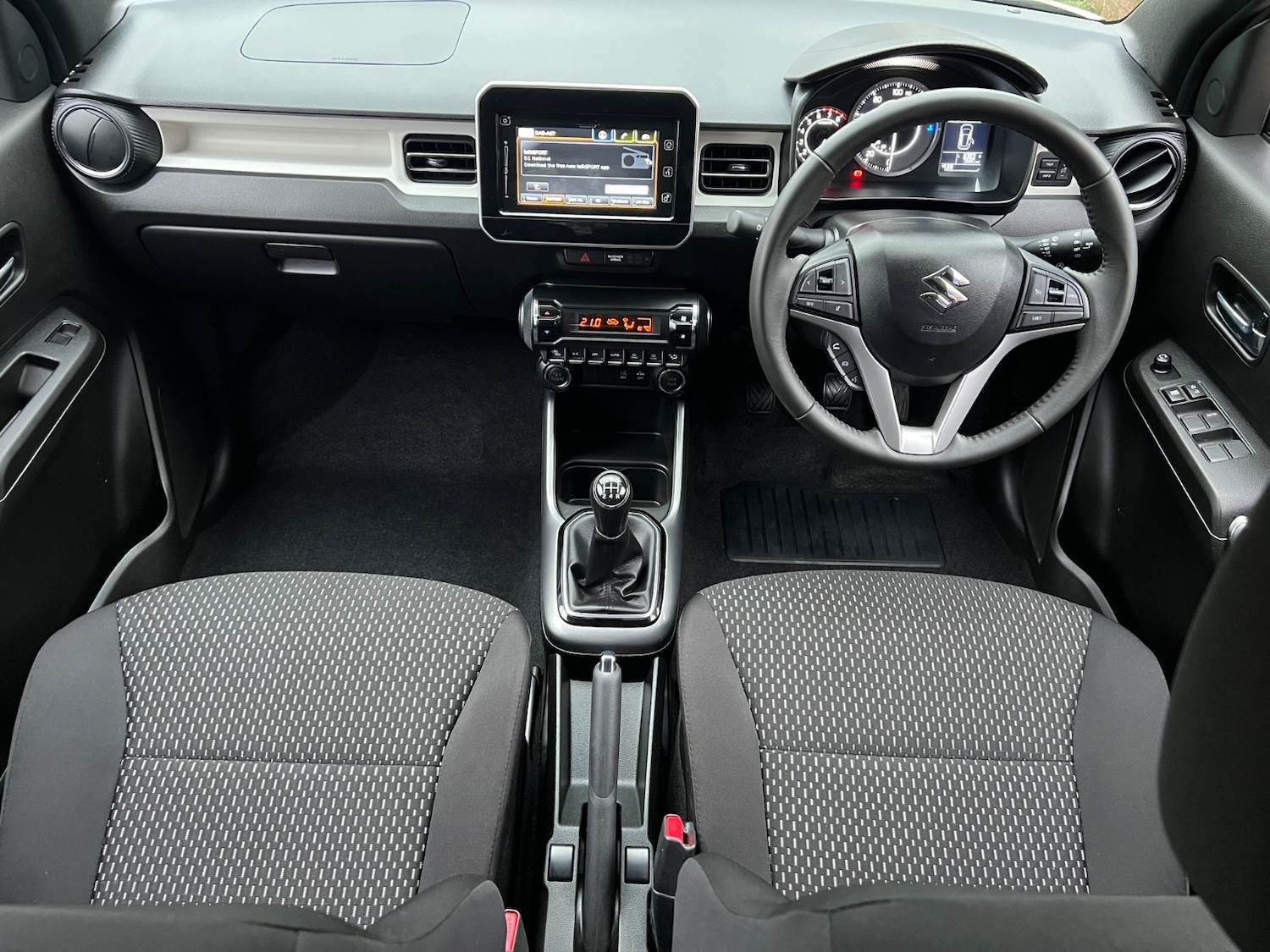 Used Suzuki Ignis 2023 for sale - 77706330: Photo 14