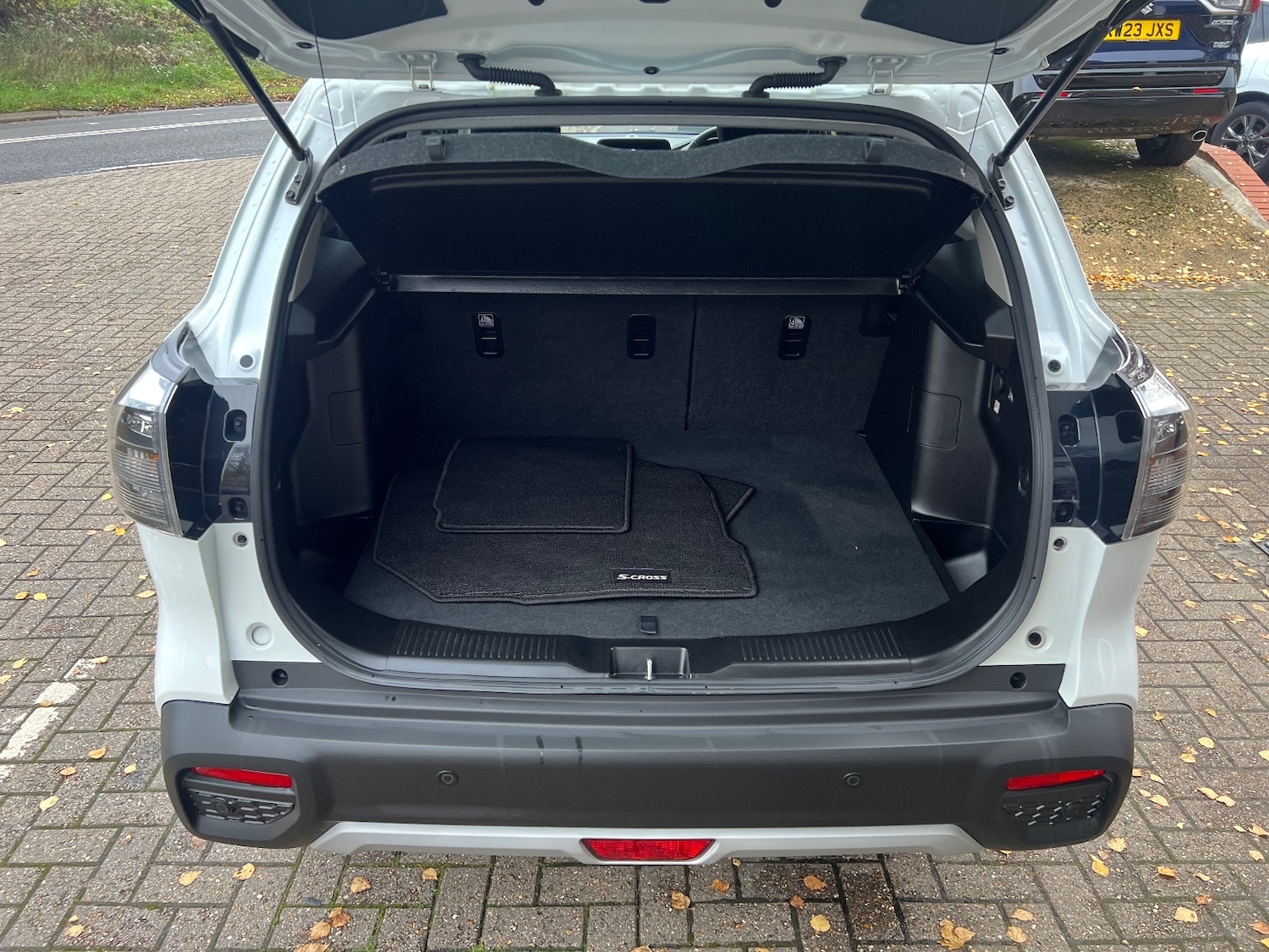 Used Suzuki SX4 S-Cross 2023 for sale - 77157895: Photo 7