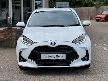 Used Toyota Yaris 2023 for sale - 78811402: Photo