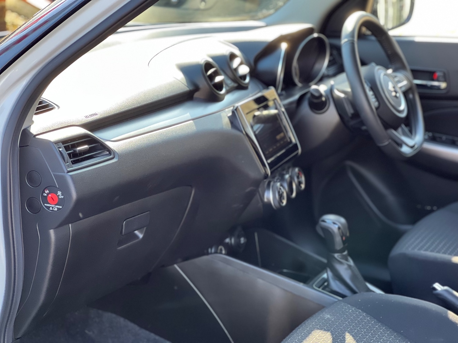 Used Suzuki Swift 2024 for sale - 77726044: Photo 11