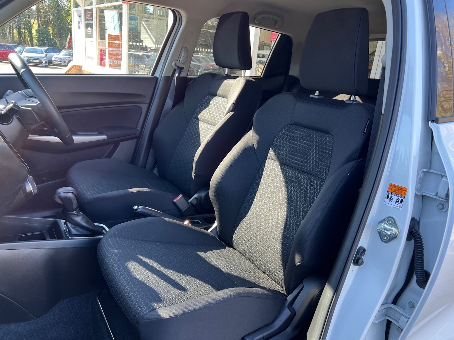 Used Suzuki Swift 2024 for sale - 77726044: Photo 12