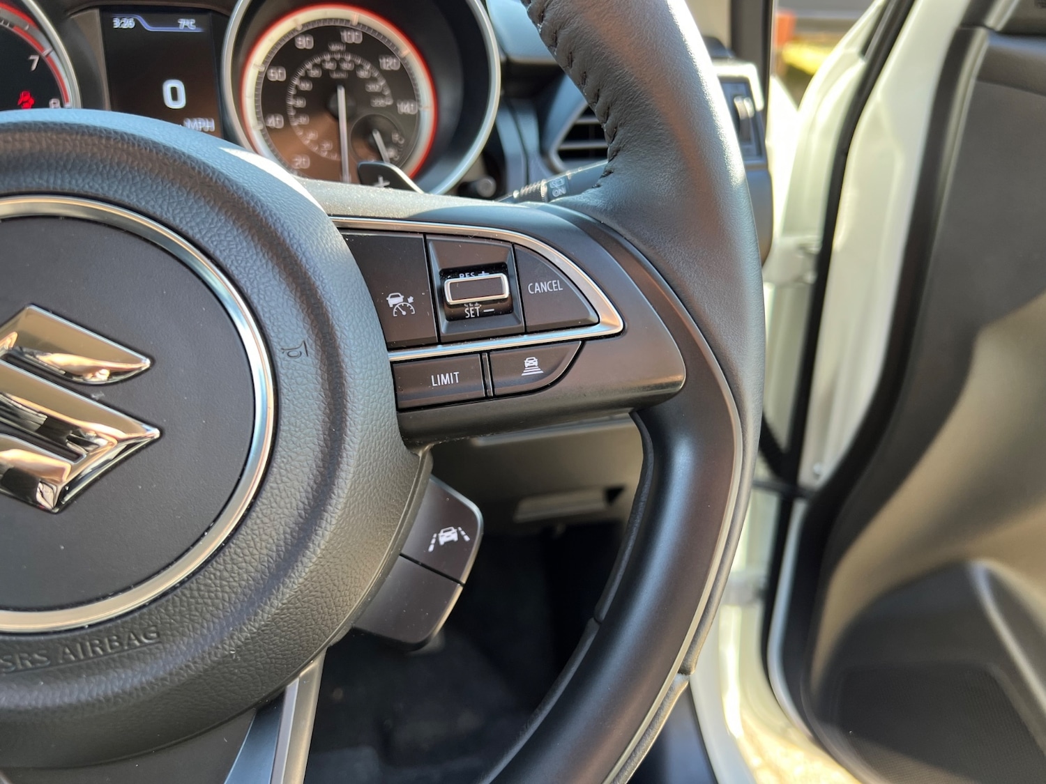 Used Suzuki Swift 2024 for sale - 77726044: Photo 27