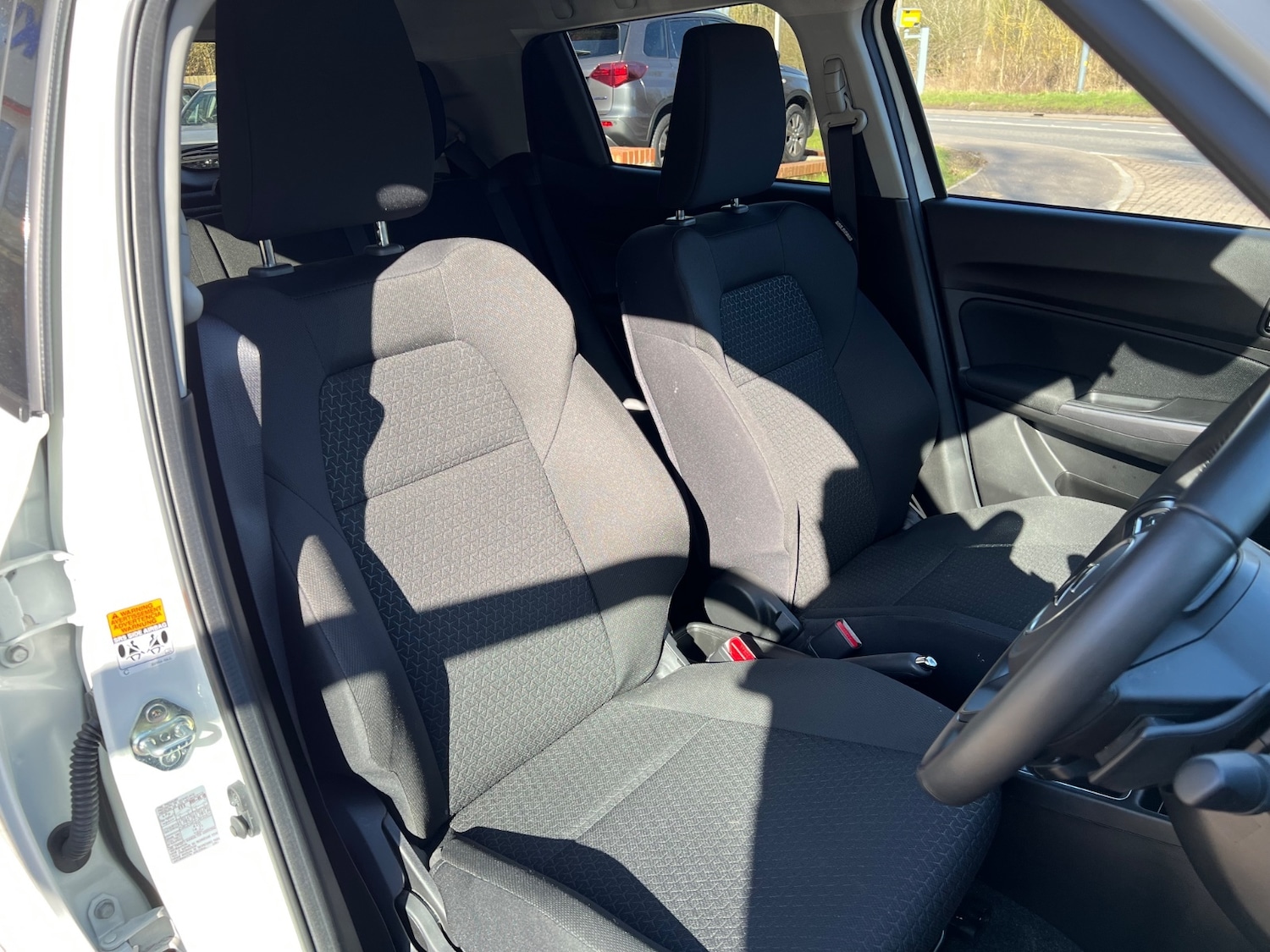 Used Suzuki Swift 2024 for sale - 77726044: Photo 31