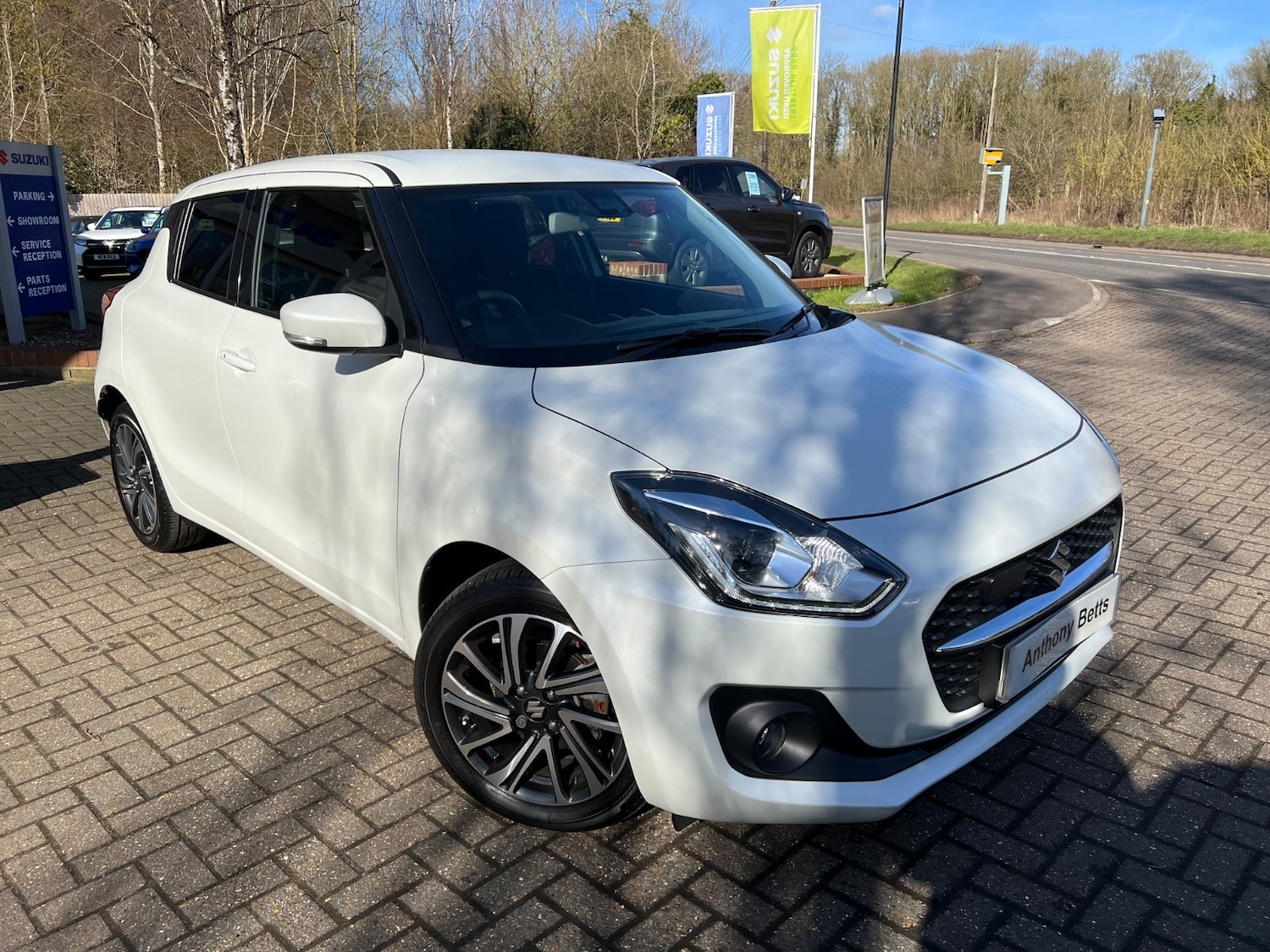 Used Suzuki Swift 2024 for sale - 77726044: Photo 5