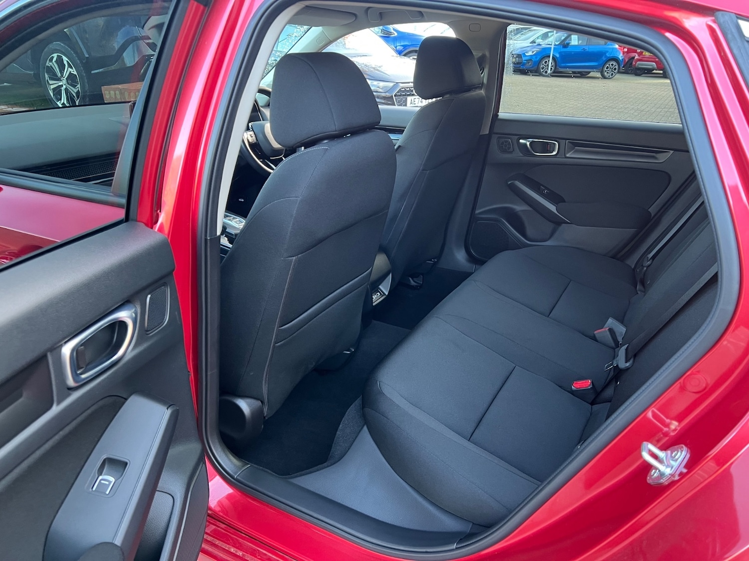 Used Honda Civic 2023 for sale - 76650096: Photo 9