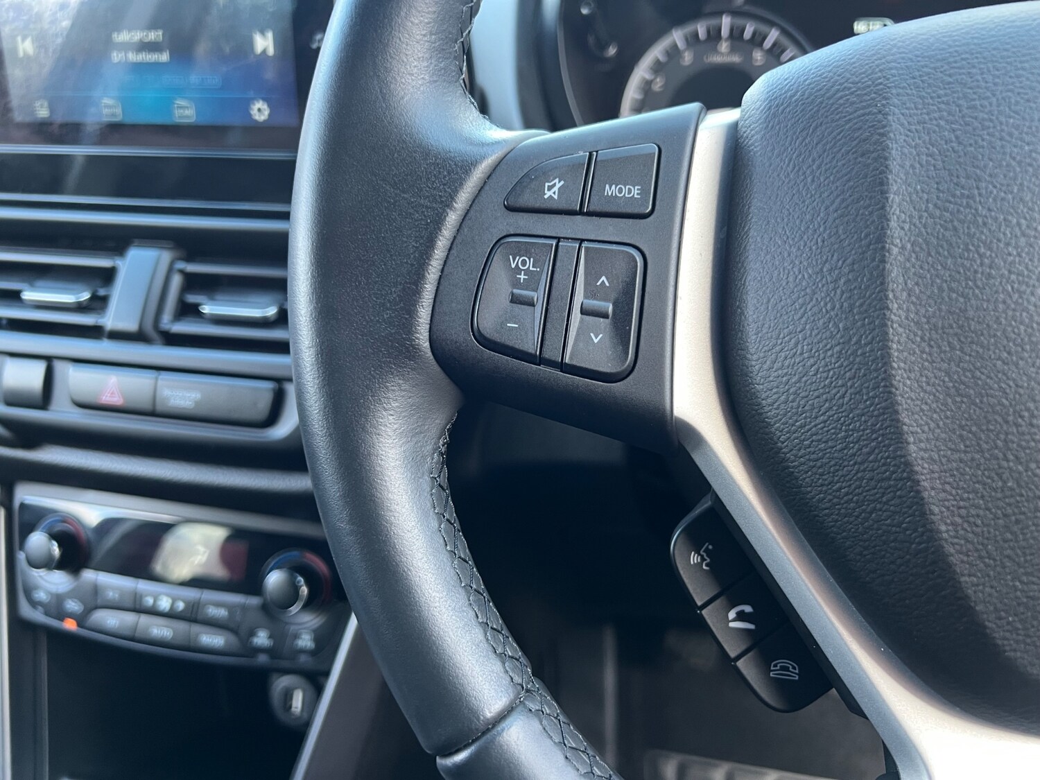 Used Suzuki SX4 S-Cross 2023 for sale - 77841477: Photo 27