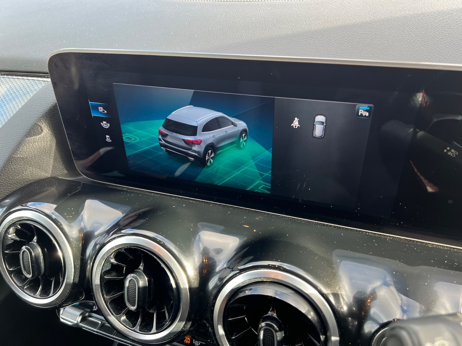 Used Mercedes-Benz GLA 2020 for sale - 77281033: Photo 20