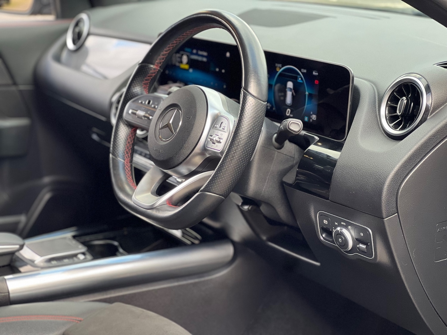 Used Mercedes-Benz GLA 2020 for sale - 77281033: Photo 32