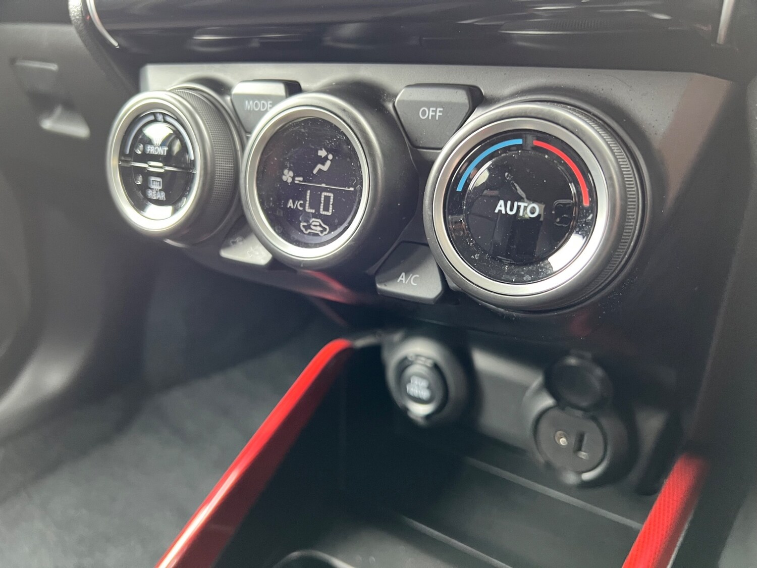 Used Suzuki Swift 2023 for sale - 77442668: Photo 23