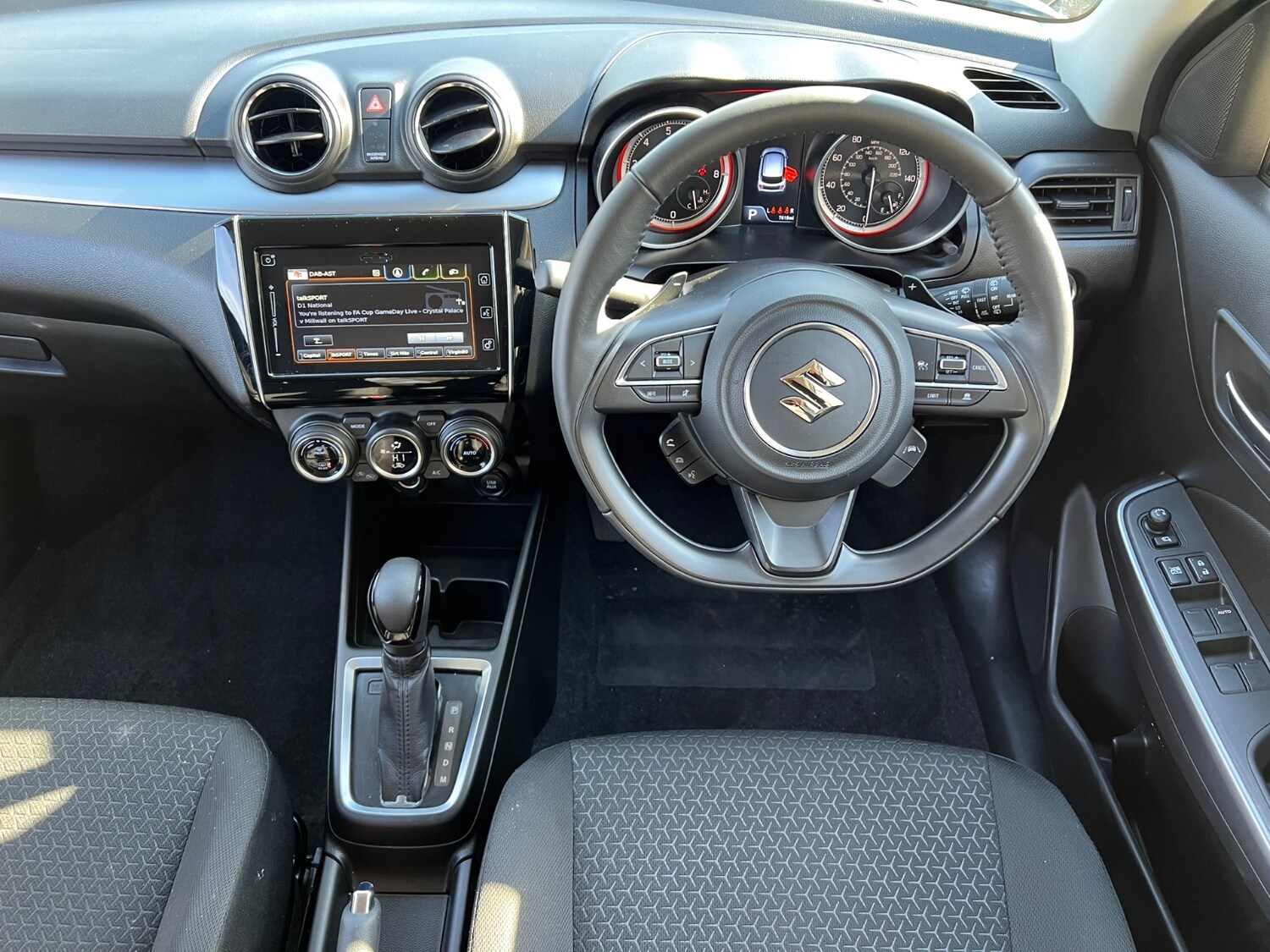 Used Suzuki Swift 2024 for sale - 78206683: Photo 14