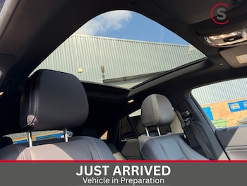 Used Mercedes-Benz GLE 2021 for sale - 79210018: Photo