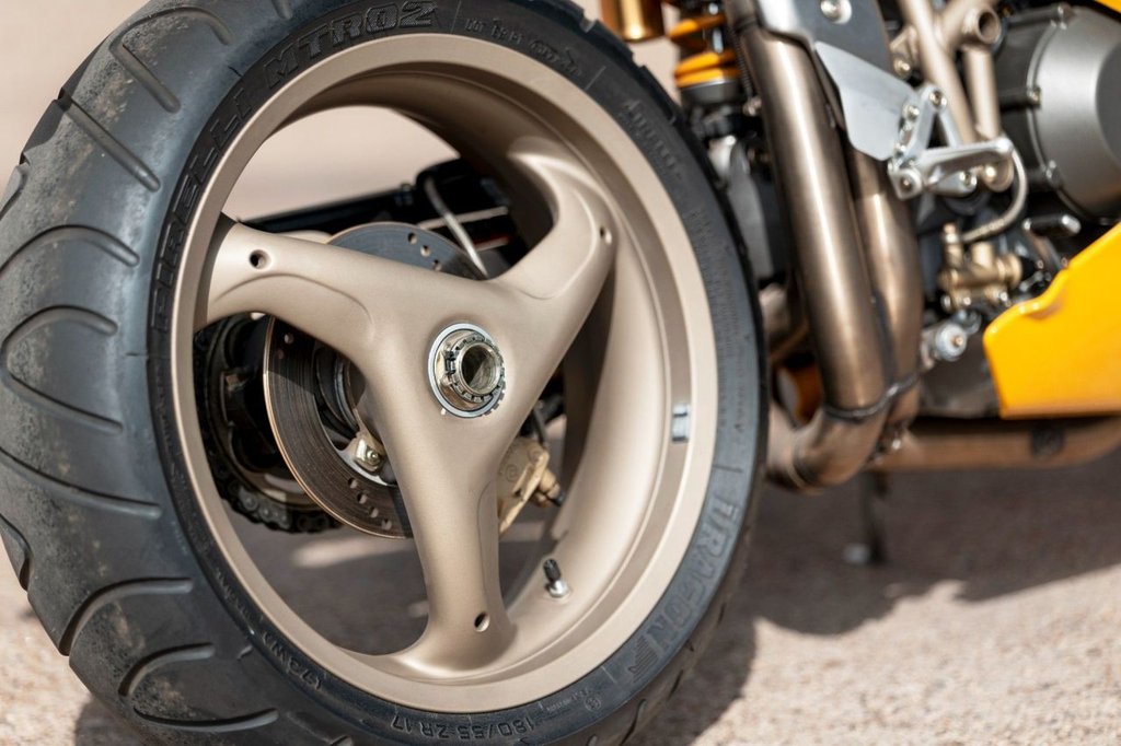 Used Ducati 748 S 1998 for sale - 78543691: Photo 18