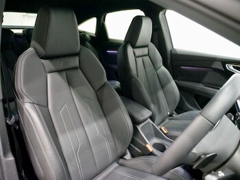 Used Audi Q4 e-tron 2024 for sale - 78543560: Photo