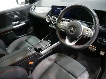 Used Mercedes-Benz GLA 2023 for sale - 78557440: Photo