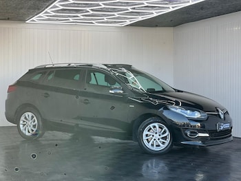 Used Renault Megane 2015 for sale - 78434332: Photo