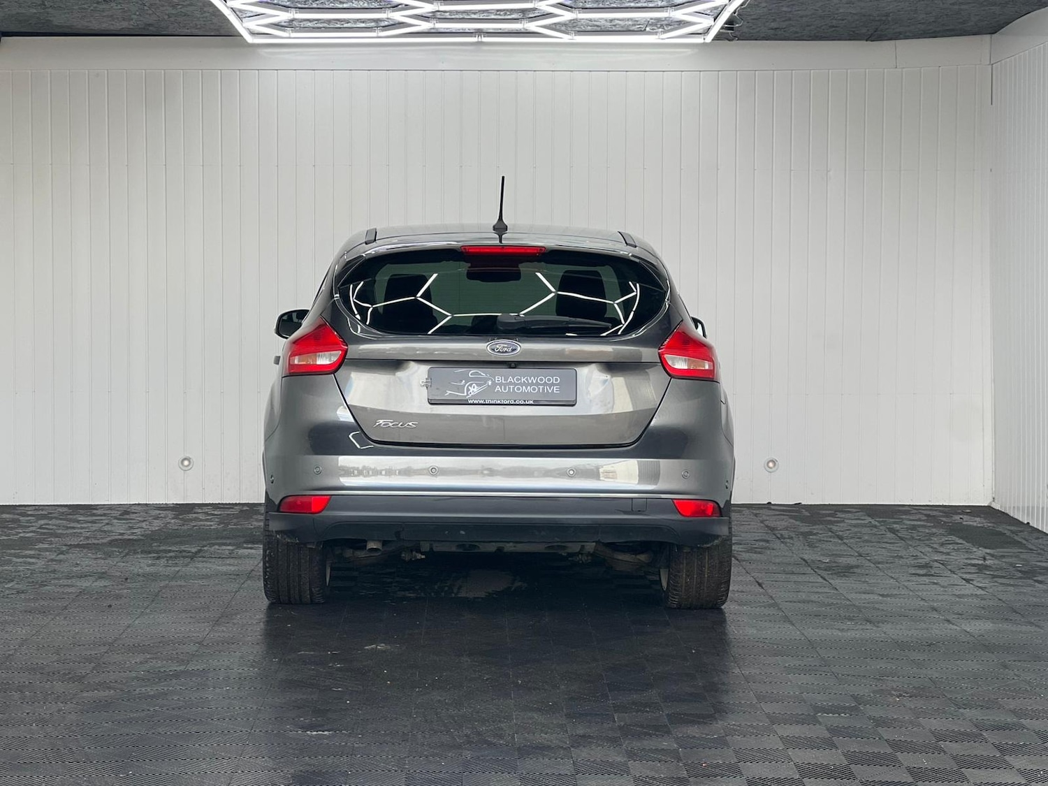 Used Ford Focus 2017 for sale - 78040068: Photo 10