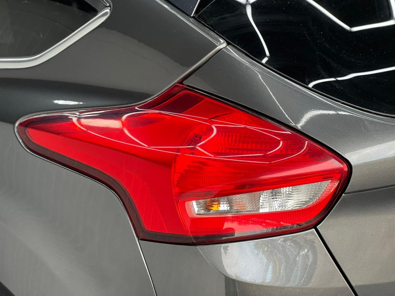 Used Ford Focus 2017 for sale - 78040068: Photo 17