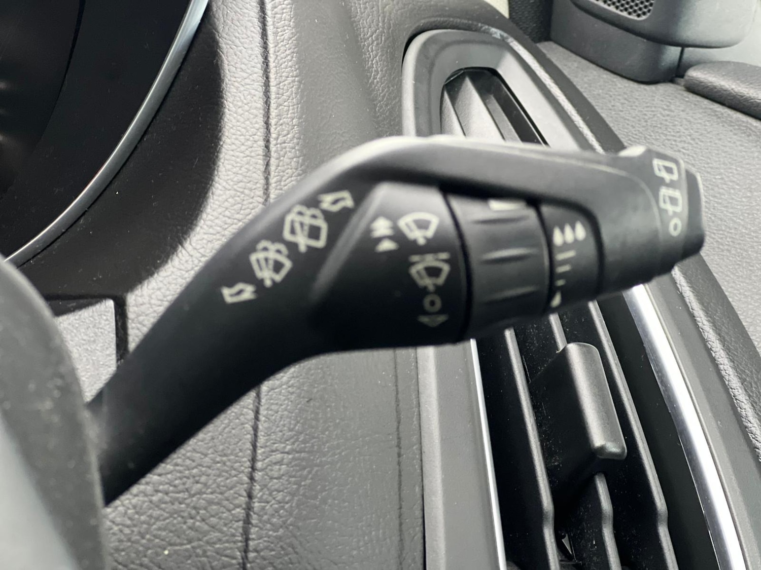 Used Ford Focus 2017 for sale - 78040068: Photo 42