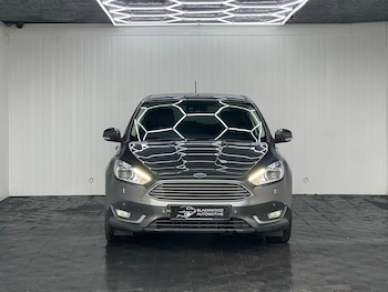 Used Ford Focus 2017 for sale - 78040068: Photo