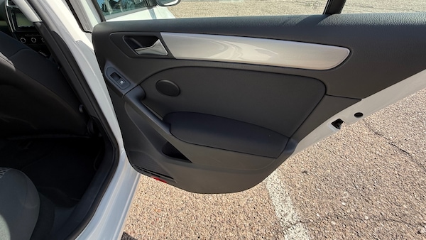 Used Volkswagen Golf 2013 for sale - 75458275: Photo 27