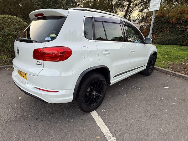 Used Volkswagen Tiguan 2014 for sale - 75440841: Photo 22