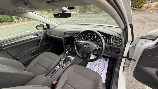 Used Volkswagen Golf 2019 for sale - 75440839: Photo 16