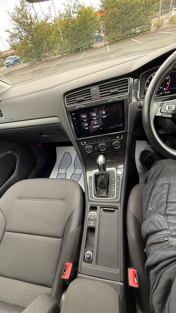 Used Volkswagen Golf 2019 for sale - 75440839: Photo 19