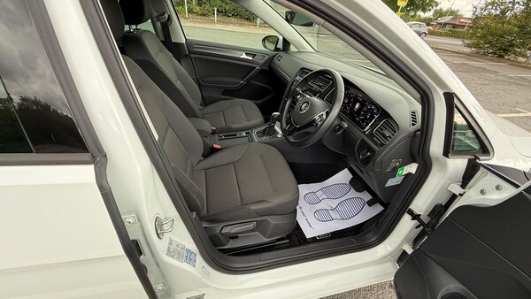 Used Volkswagen Golf 2019 for sale - 75440839: Photo 20