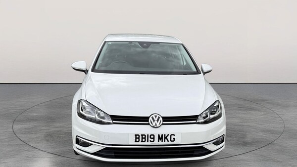 Used Volkswagen Golf 2019 for sale - 75440839: Photo 2