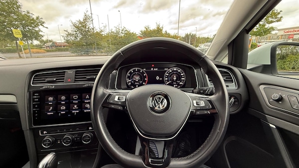 Used Volkswagen Golf 2019 for sale - 75440839: Photo 31