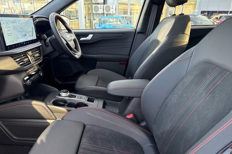 Used Ford Kuga 2025 for sale - 76862511: Photo 19