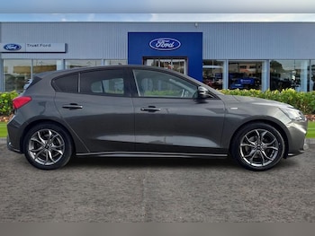 Used Ford Focus 2020 for sale - 76508159: Photo