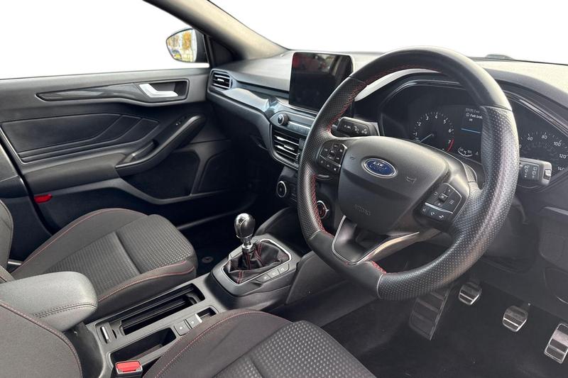 Used Ford Focus 2020 for sale - 76508159: Photo 9