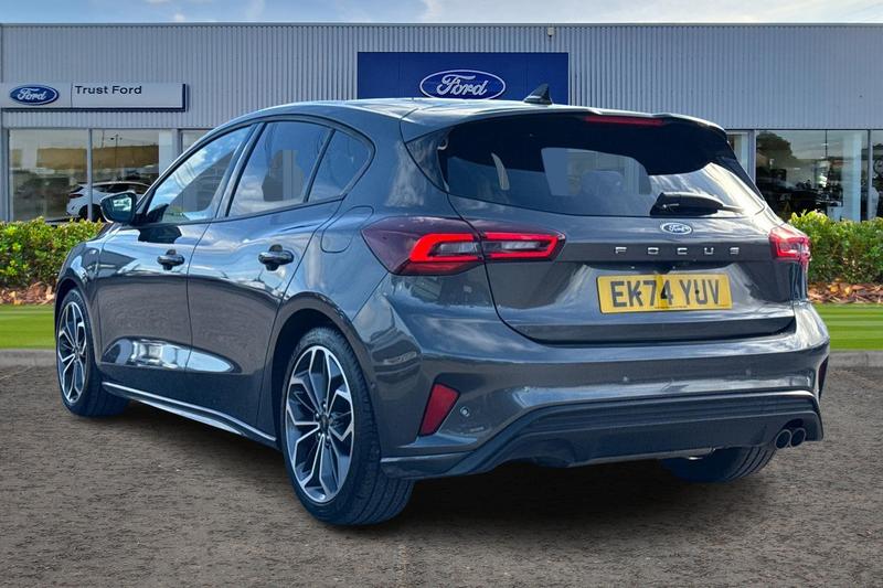 Used Ford Focus 2024 for sale - 76344511: Photo 2