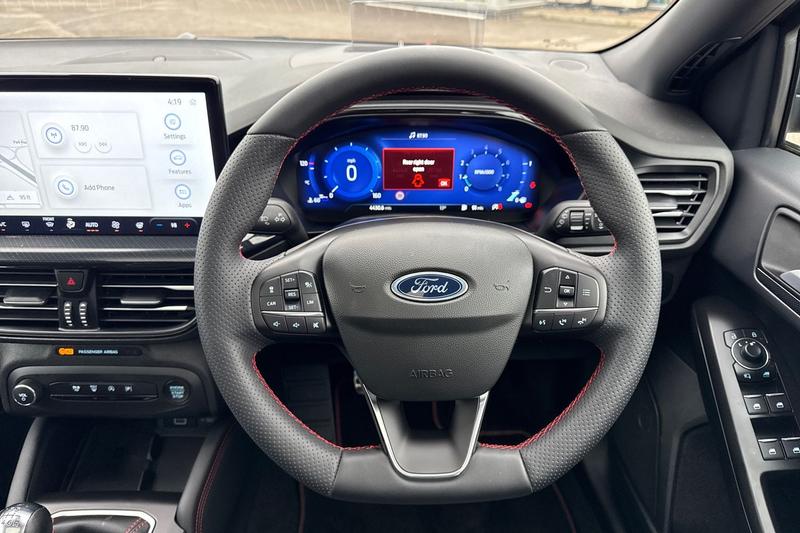Used Ford Focus 2024 for sale - 76139550: Photo 12