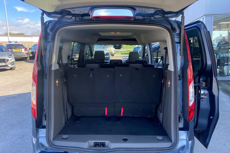 Used Ford Grand Tourneo Connect 2022 for sale - 77834489: Photo 24