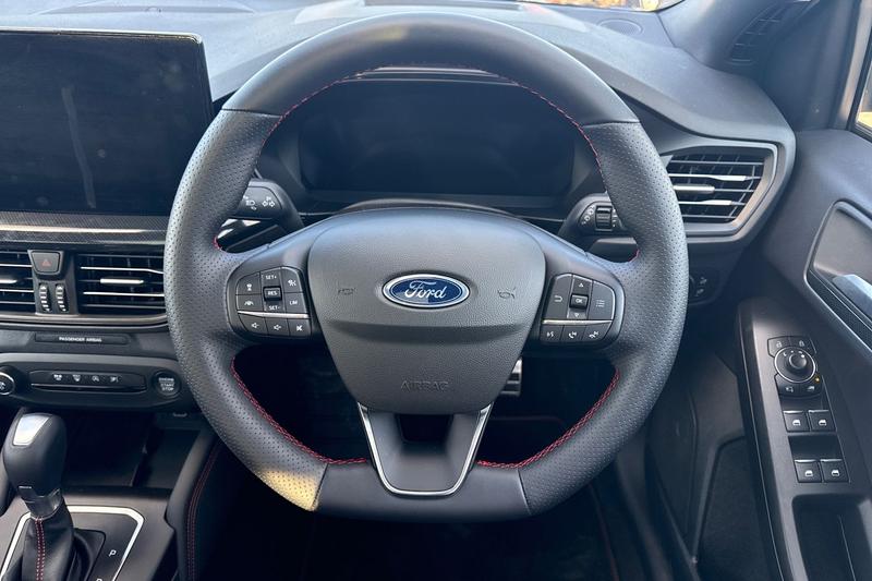 Used Ford Focus 2025 for sale - 76908749: Photo 12