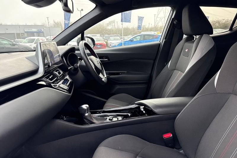 Used Toyota C-HR 2023 for sale - 77354439: Photo 19