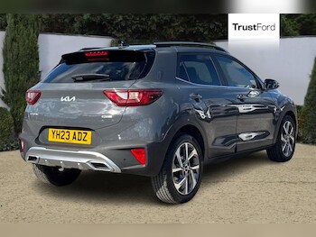 Used Kia Stonic 2023 for sale - 78486876: Photo