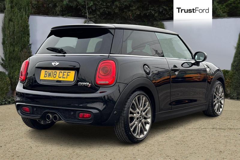 Used MINI Hatch 2018 for sale - 77138345: Photo 4