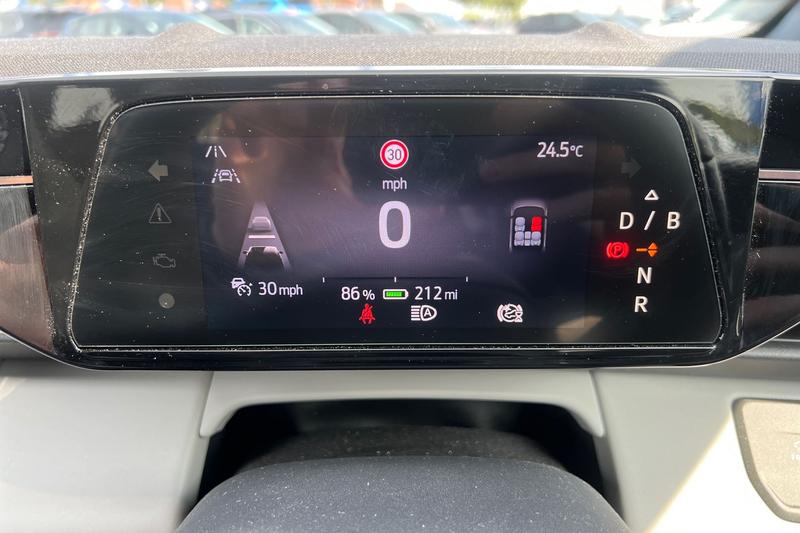 Used Ford Explorer 2024 for sale - 76593361: Photo 13