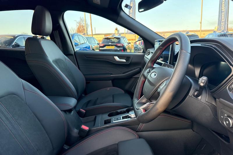 Used Ford Kuga 2025 for sale - 77307018: Photo 17