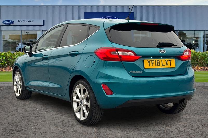 Used Ford Fiesta 2018 for sale - 77427144: Photo 2