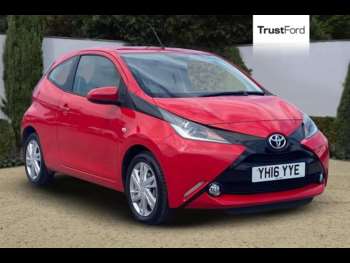 2016 - 1.0 VVT-i X-Pression 3dr- With Reversing Camera Manual