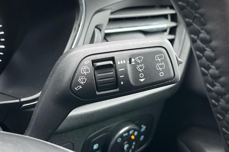 Used Ford Focus 2023 for sale - 78048938: Photo 15