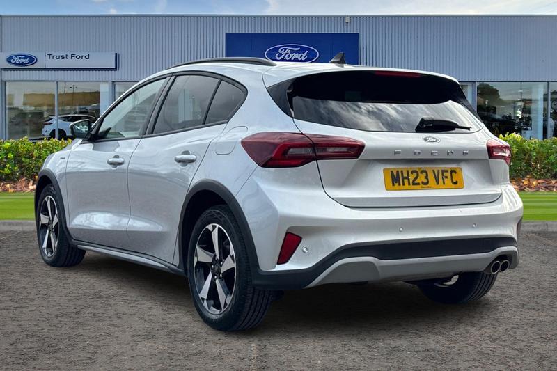 Used Ford Focus 2023 for sale - 76467710: Photo 2