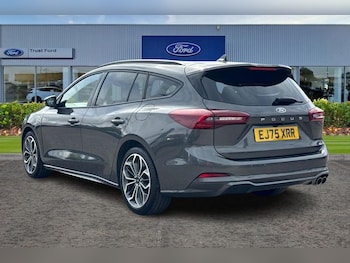 Used Ford Focus 2025 for sale - 79560354: Photo